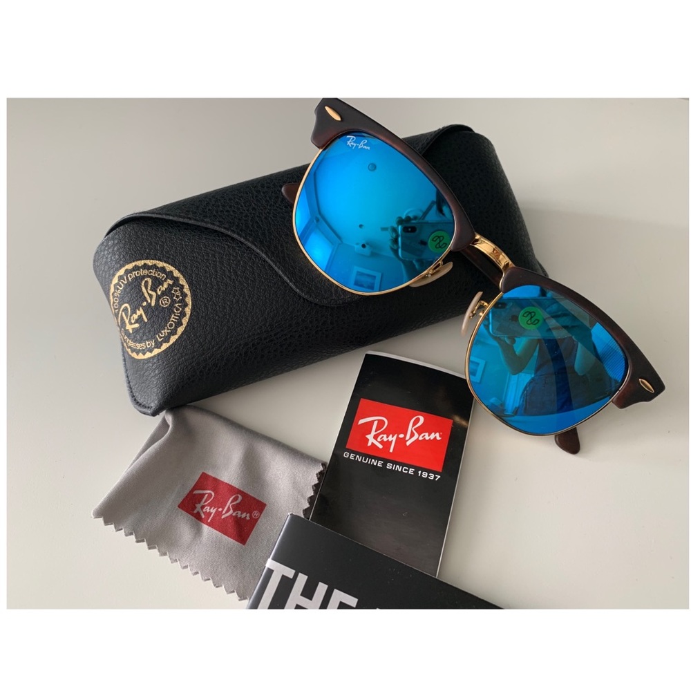 Ray-Ban Clubmaster Tortoise Frame Sunglasses